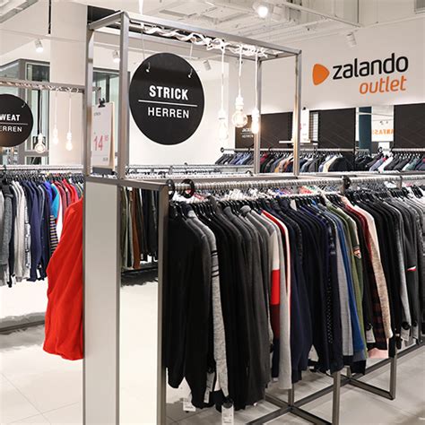 Zalando Outlet Stores (@zalandooutlet) • Instagram photos and .